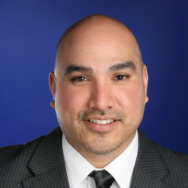 Dr. David  Herrera D.C.