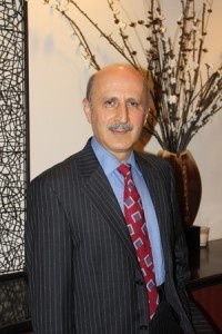 Bijan  Aflatooni DMD