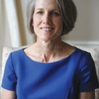 Dr. Mary Lynne Capilouto D.M.D.