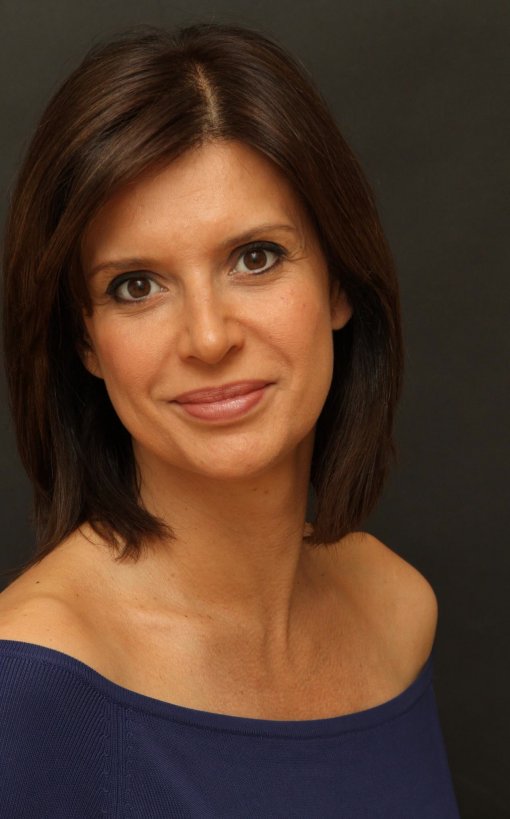 Eva Ciscar Gracia, Physician Assistant
