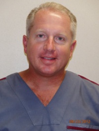 Dr. Richard L Day DDS