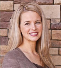 Dr. Melinda  Anderson DDS