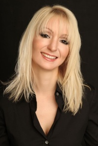 Dr. Jennifer T Trent MD