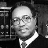 Dr. Calvin Hall MD, Gastroenterologist