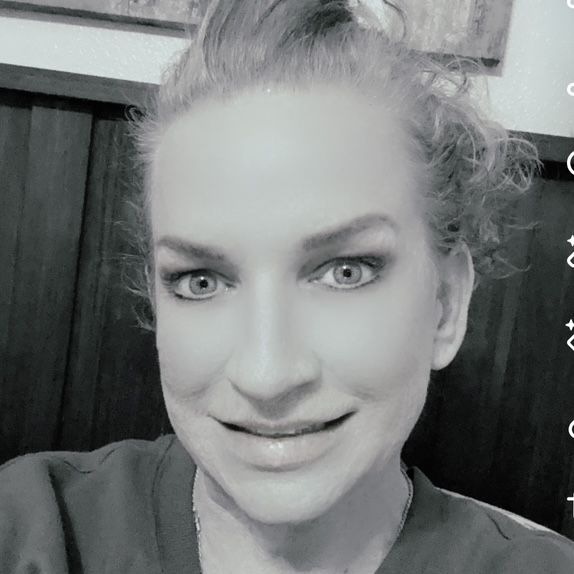 Angela  Faubion