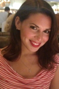 Dr. Ivey Leigh Lipman DMD
