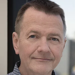 Dr. Curt  Rouanz