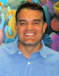 Dr. Esteban  Velez D.D.S.