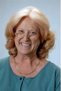 Dr. Nina  Selvaggi MD