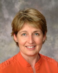 Dr. Valerie R Woodruff DDS