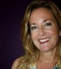 Dr. Julie K Karnazes DDS