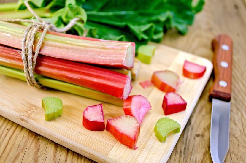 What Is Rhubarb? Nutrition Facts and Health Benefits of Rhubarb