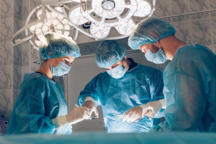 Robotic Minimally Invasive Surgery