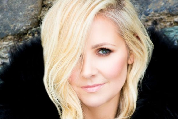 Singer-Songwriter Blaithin Carney Opens Up About Fibromyalgia