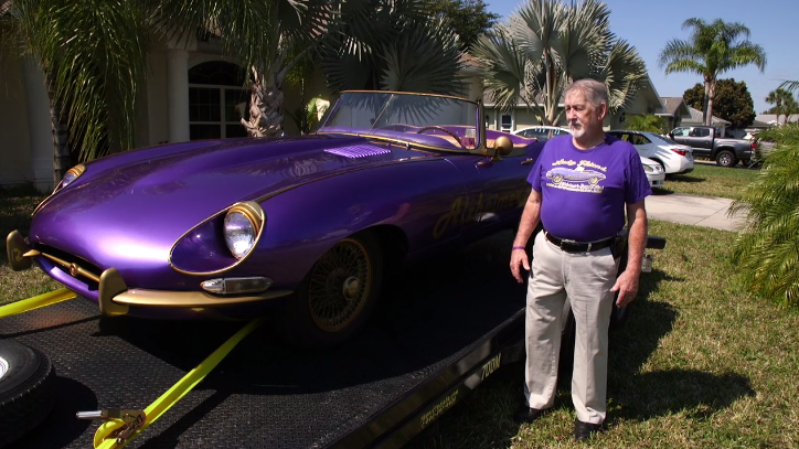 One Husband's Touching Way to Honor Wife with Alzheimer's Disease