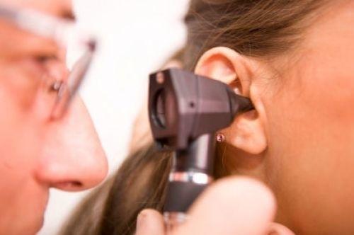 What are the Symptoms of an Ear Infection?