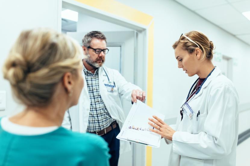 What Impact Does Hospital Volume Have on Ovarian Cancer Survival?